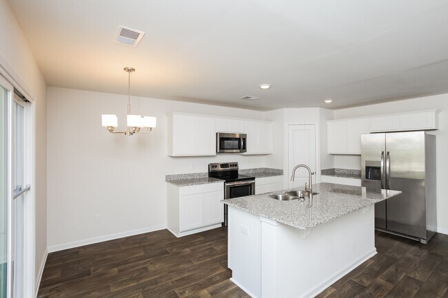Foto del edificio - 1307 Lakeshore Dr