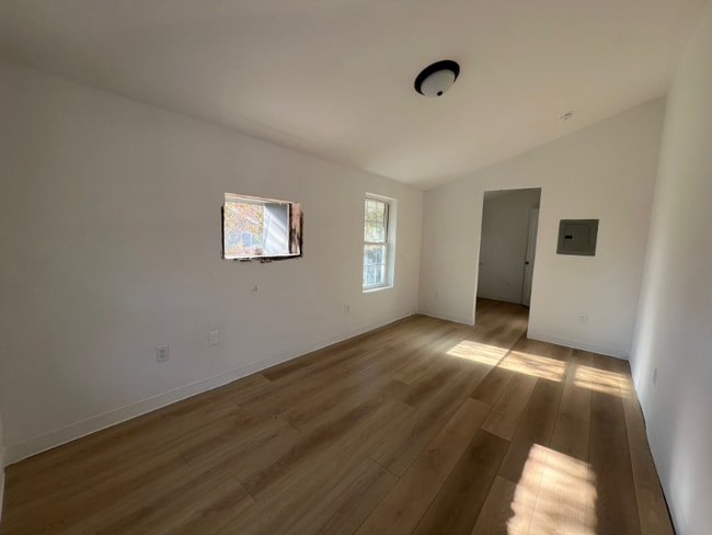 Photo - 1103 Dunbar St Apartment