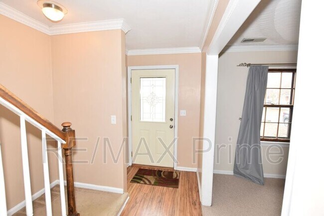 Building Photo - 1007 River Birch Ct
