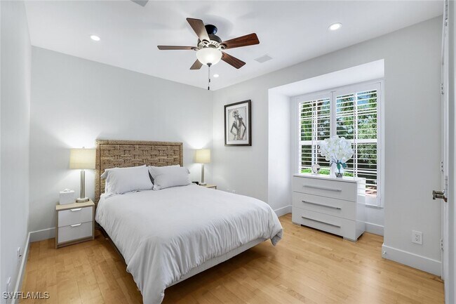 Foto del edificio - 1560 Clermont Dr