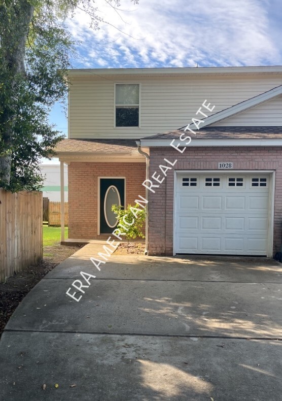 Primary Photo - 1028 Anniston Ct