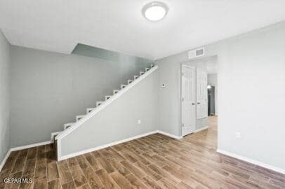 Building Photo - 3704 Keltner Ave