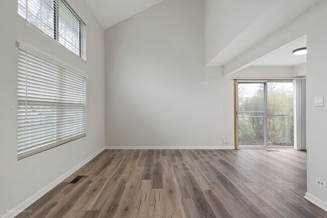 Foto del edificio - 231 Ivy Ct