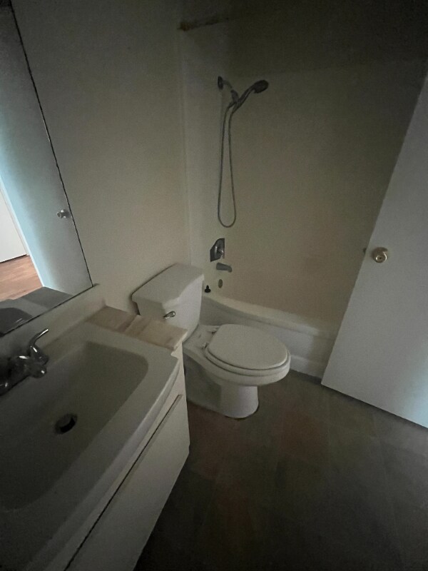 Building Photo - 430 S Gramercy Pl