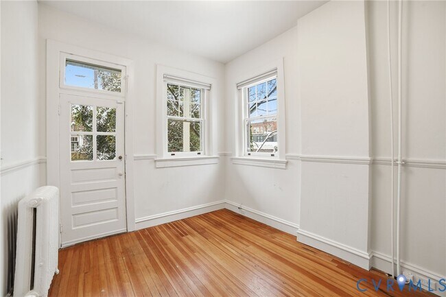 Foto del edificio - 2703 Kensington Ave