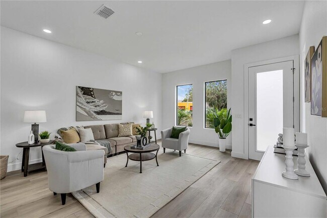 Foto del edificio - 1625 9th Ave N