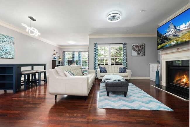 Foto del edificio - 3888 Fairhill Point