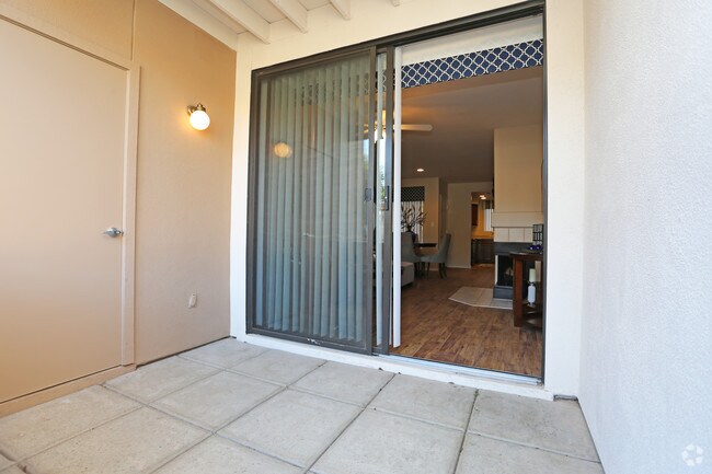 Interior Photo - Scottsdale Highlands Apartments
