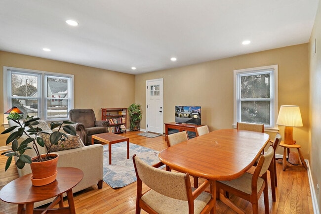 Foto del edificio - 3964 Grandview Ave