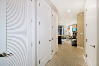 2 BR, 2 BA - Meadowbrook - 1218 SF - City Flats Apartments
