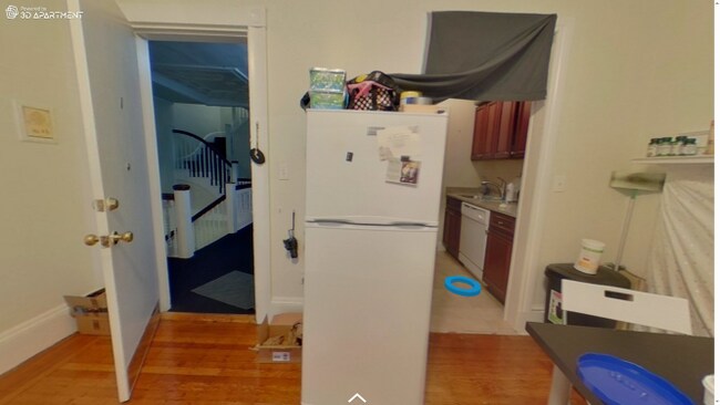 Foto del edificio - 33 Bay State Rd