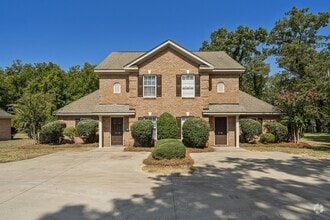 Building Photo - 107 Lee Ln