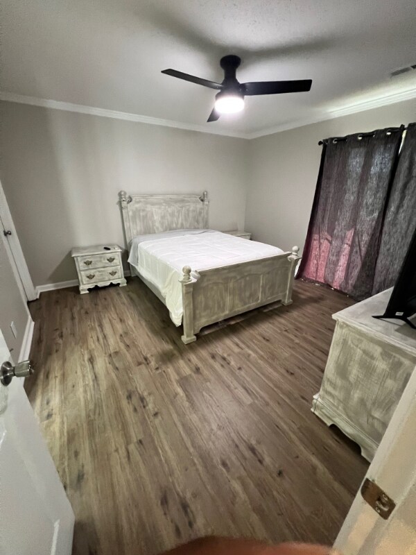 Foto del edificio - 5033 7 Pine Cir