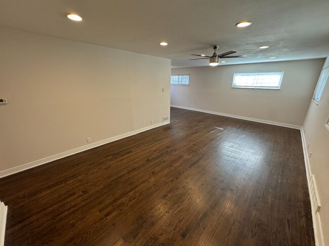 Foto del edificio - 1186 Rosemary St