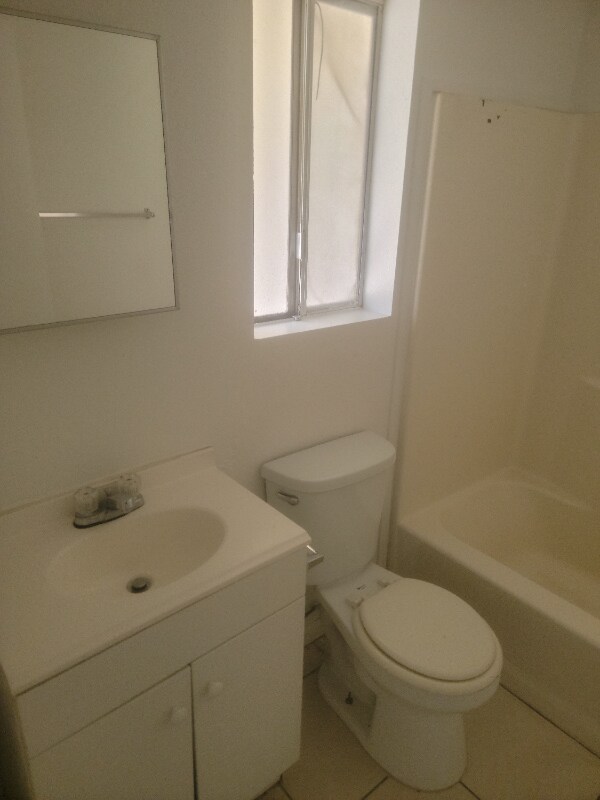 Foto del edificio - 11951 Chamberlaine Way