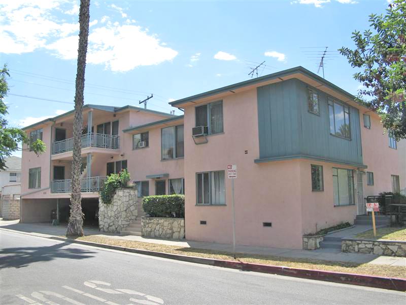 Primary Photo - 7452 Romaine St