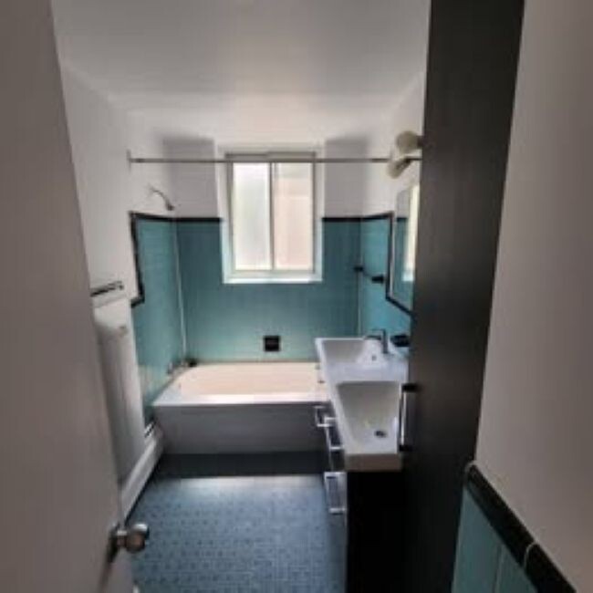 Photo du bâtiment - 3635 Av Ridgewood