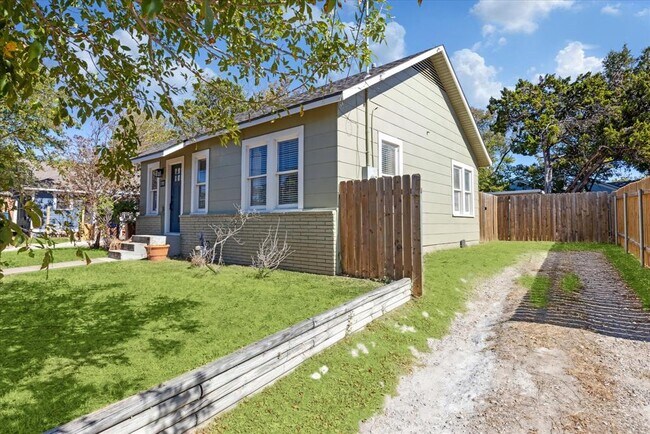 Foto del edificio - 1705 S 5th St