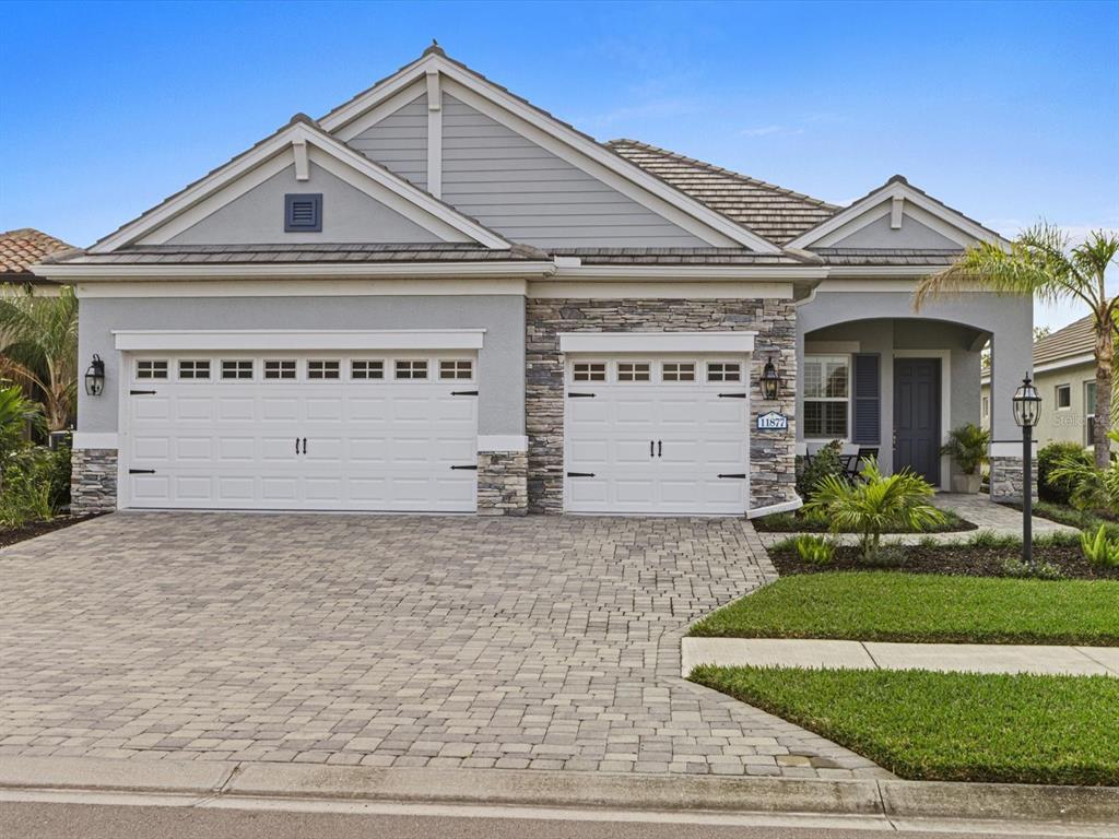 Foto principal - 11877 Hunters Creek Rd