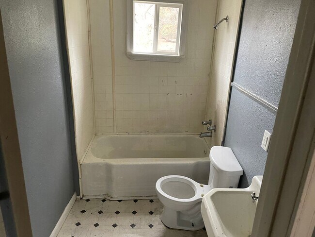 Foto del edificio - 5018 W Monkhouse Dr