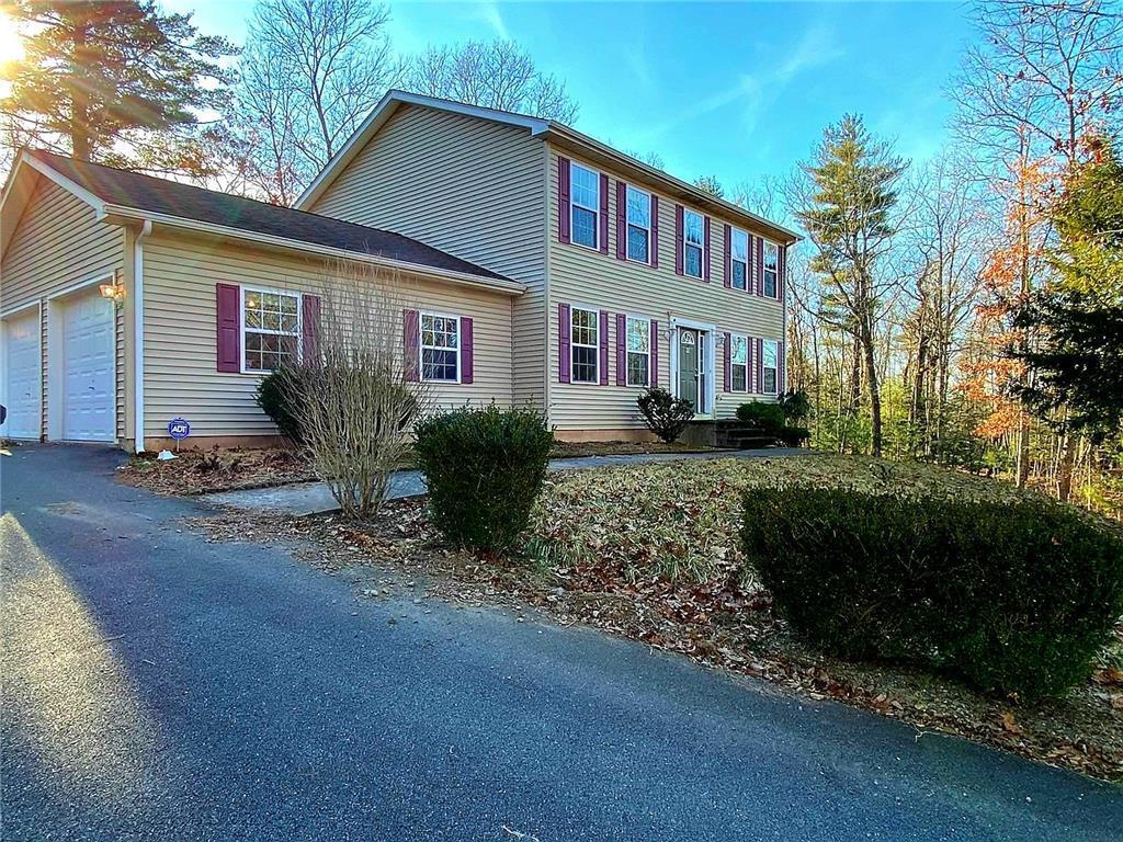 Primary Photo - 322 Carnation Rd