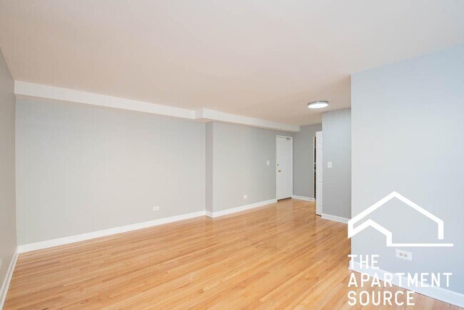 Photo - 6830 North Sheridan Road #350 Apartment