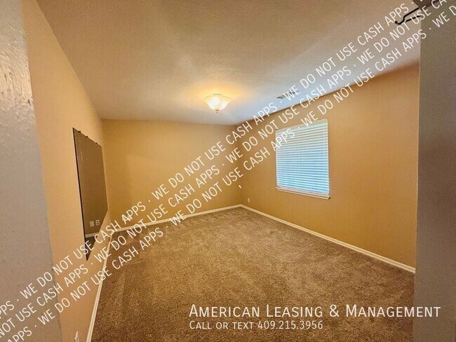 Building Photo - 4417 Willowglen St
