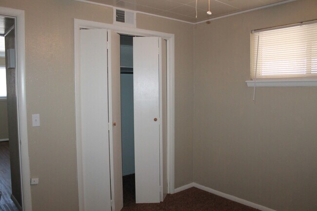Foto del edificio - Tinker Close! **$175 OFF 1st MONTH'S RENT