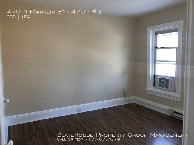 Building Photo - Newly renovated apartment in Pottstown!