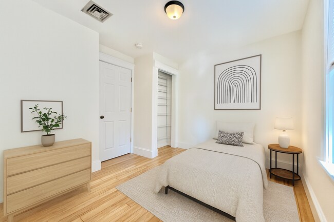 Foto del edificio - 13 Centre St