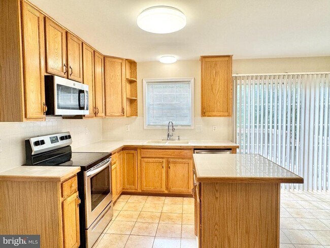 Foto del edificio - 9 Kimberly Dr