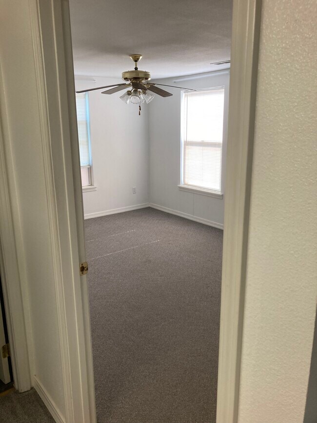 Foto del edificio - 8810 W Cory Ln