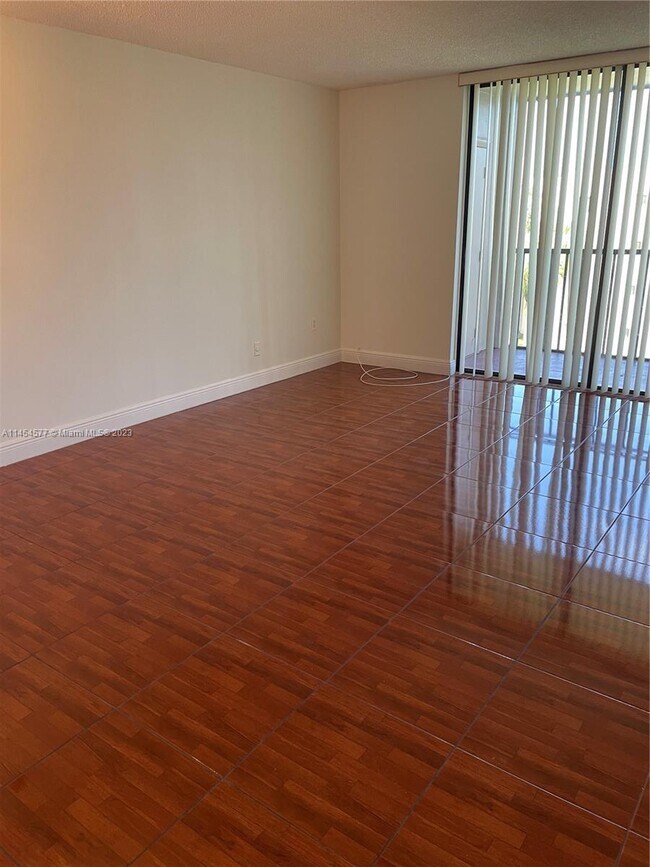 Foto del edificio - 8520 SW 133rd Avenue Rd