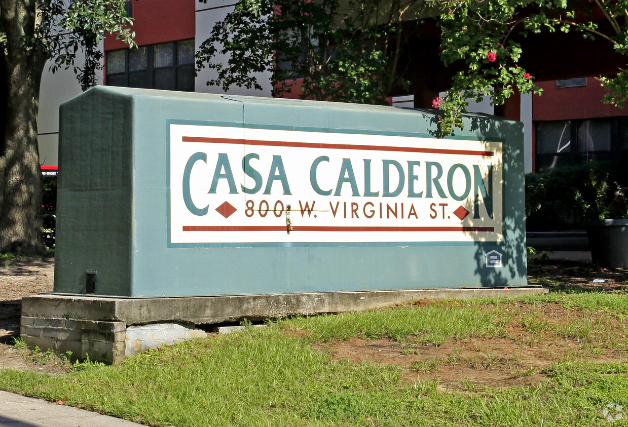 Foto del edificio - Casa Calderon