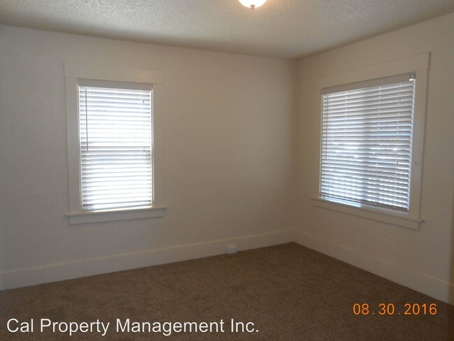 Building Photo - 2 br, 1 bath House - 128 N. MAIN ST.