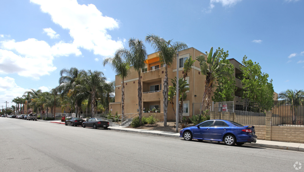 Building Photo - Bellflower Terrace