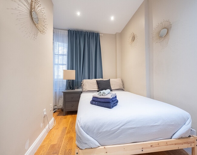 Foto del edificio - 5 W 101st St