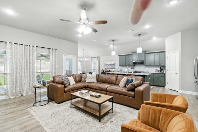 Foto del edificio - 1629 Town Creek Cir