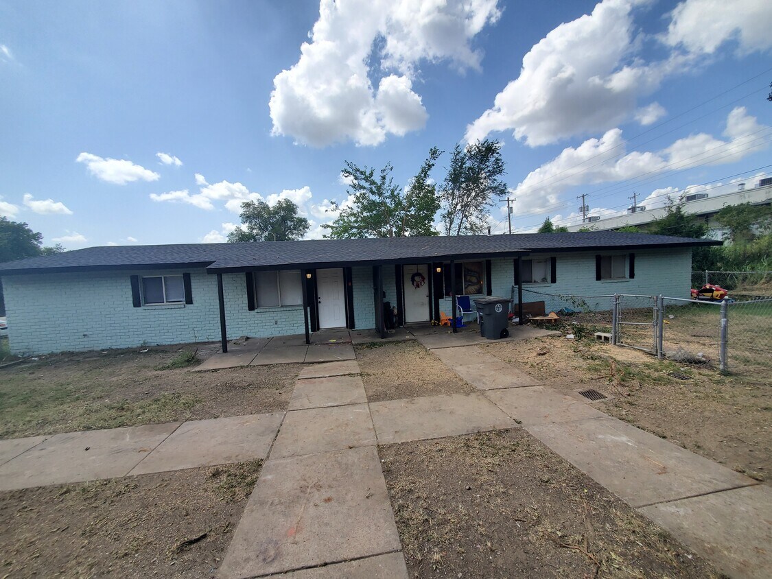 Primary Photo - 1154 S 73rd East Ave