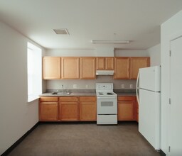 Building Photo - 506 N 52nd St