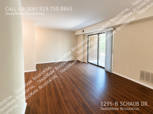 Building Photo - 1295-B SCHAUB DR.-