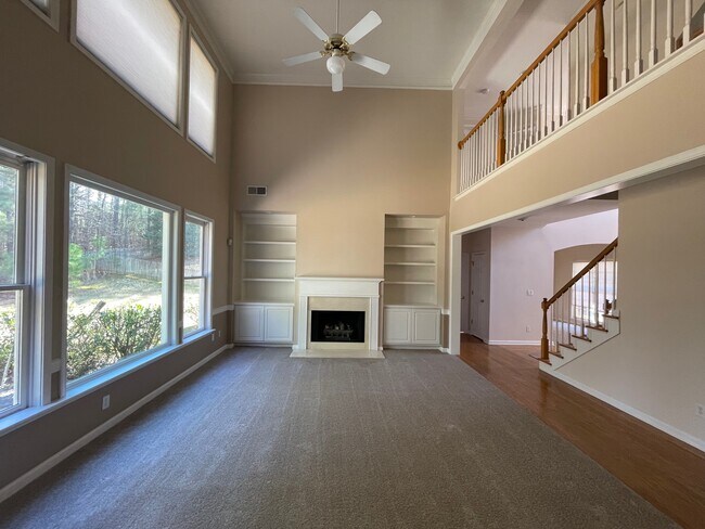 Foto del edificio - 205 Ridgewood Dr
