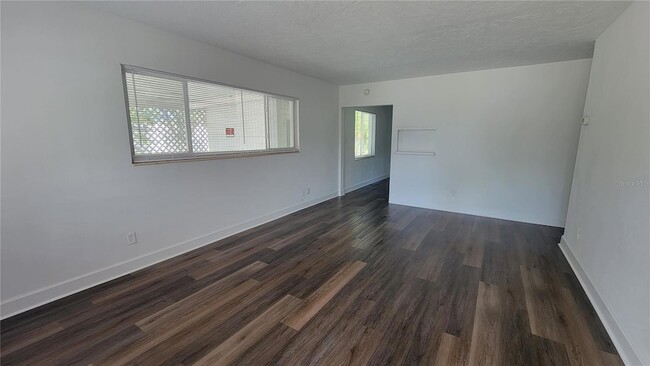 Building Photo - 919 Osborne Dr