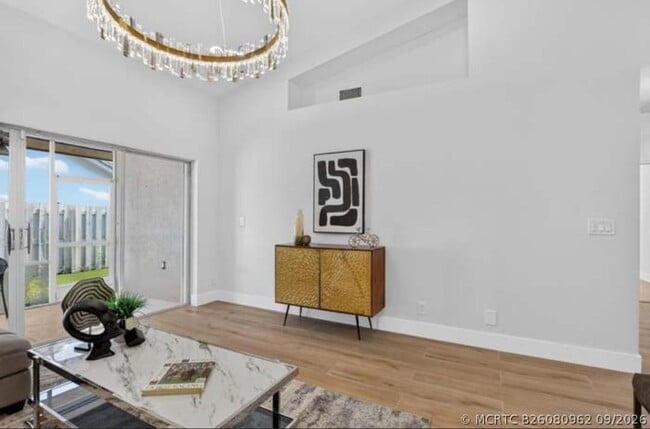 Building Photo - 11213 Jasmine Hill Cir