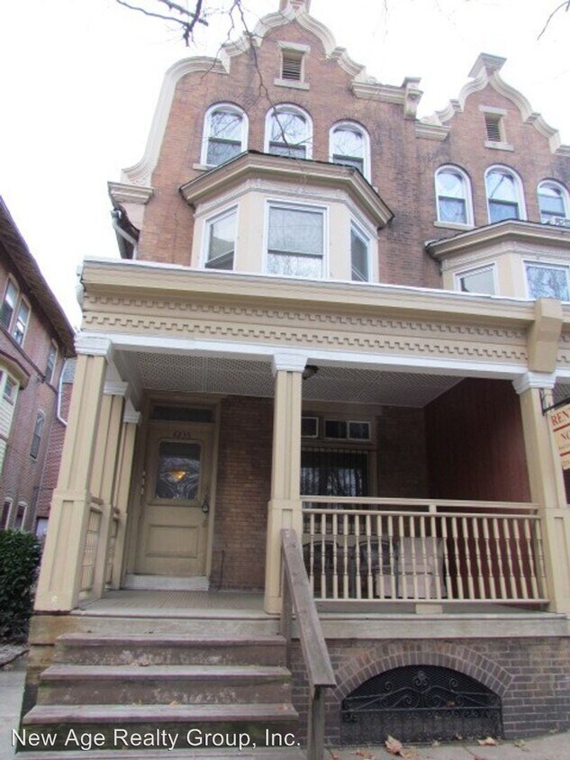 Primary Photo - 4237 Baltimore Ave