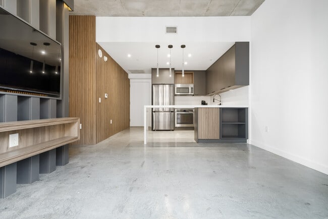 Photo - 151 SE 1st St Apartment
