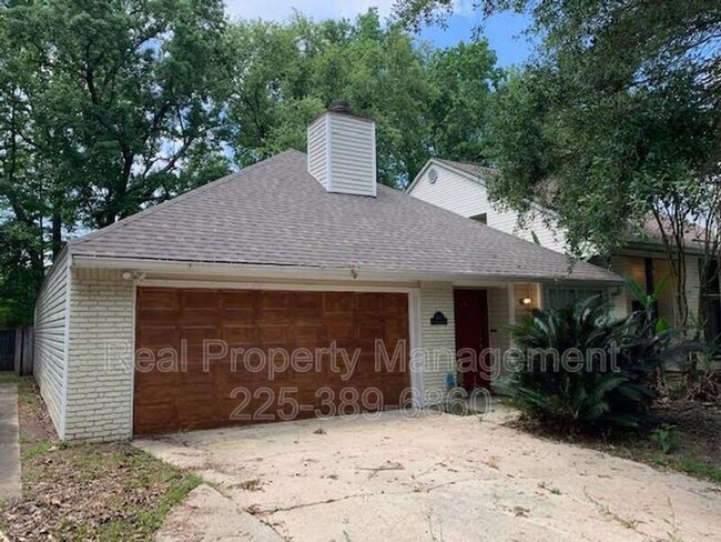 Building Photo - 9147 Fox Run Ave