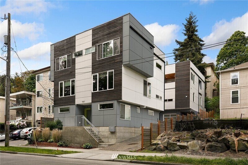 Primary Photo - 1505 15th Ave S