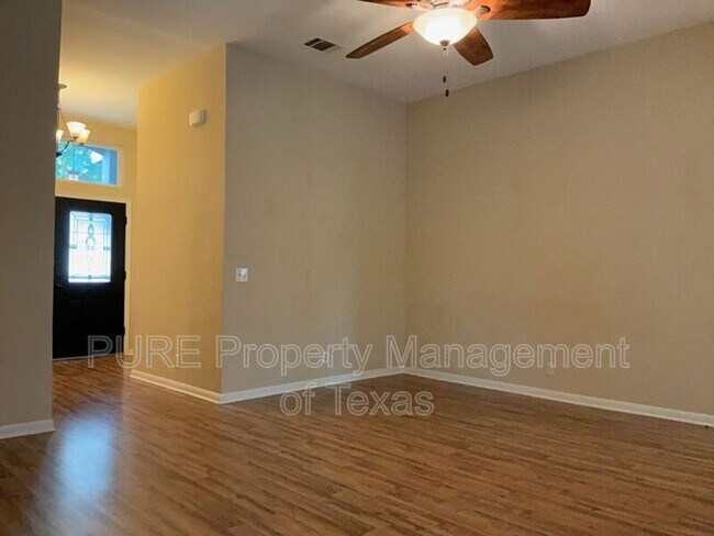 Foto del edificio - 103 Mockingbird Cove