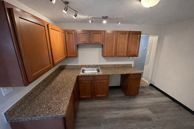 Foto del edificio - 126 Wilson Dr